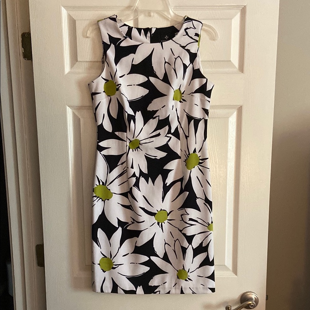 Ronni Nicole Floral Sleeveless Dress - Black and White with Green Accents